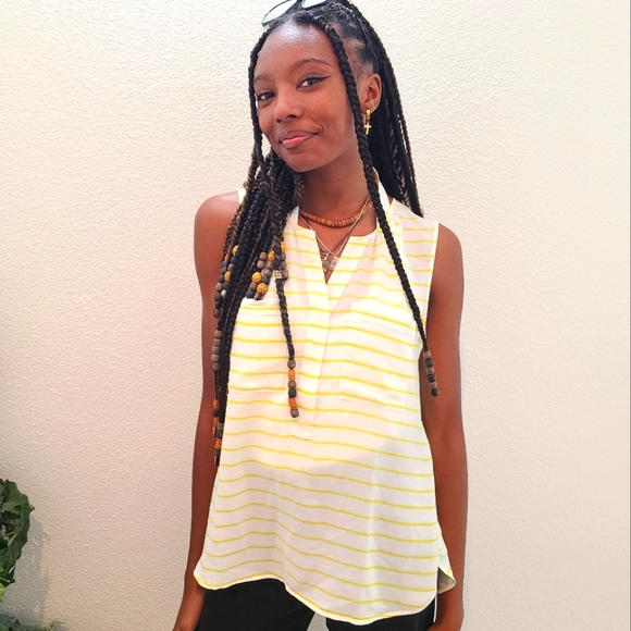 ANN TAYLOR Stripped Tank Top With Pockets - Picture 2 of 13